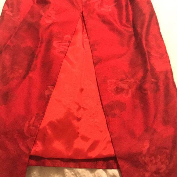 Dana Deatherage - Picture 10 of 13